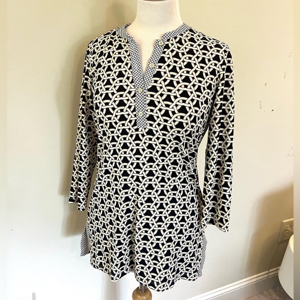 Black & Gold J. McLaughlin Print Top Size: S